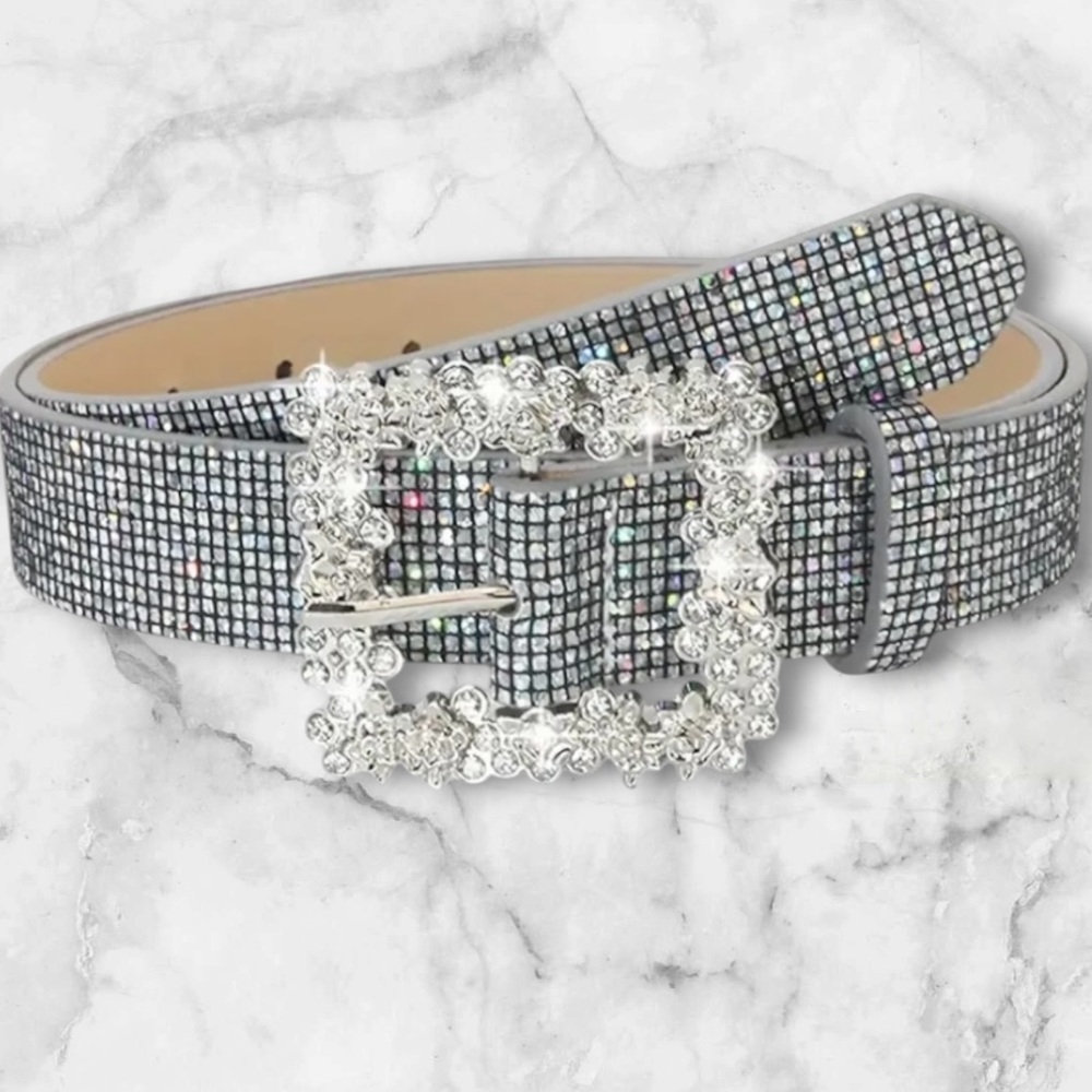 🔥🔥🆕Elegant Rhinestone Belt with Silver Accents